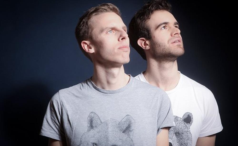 Photograph of comedy duo Harry and Chris