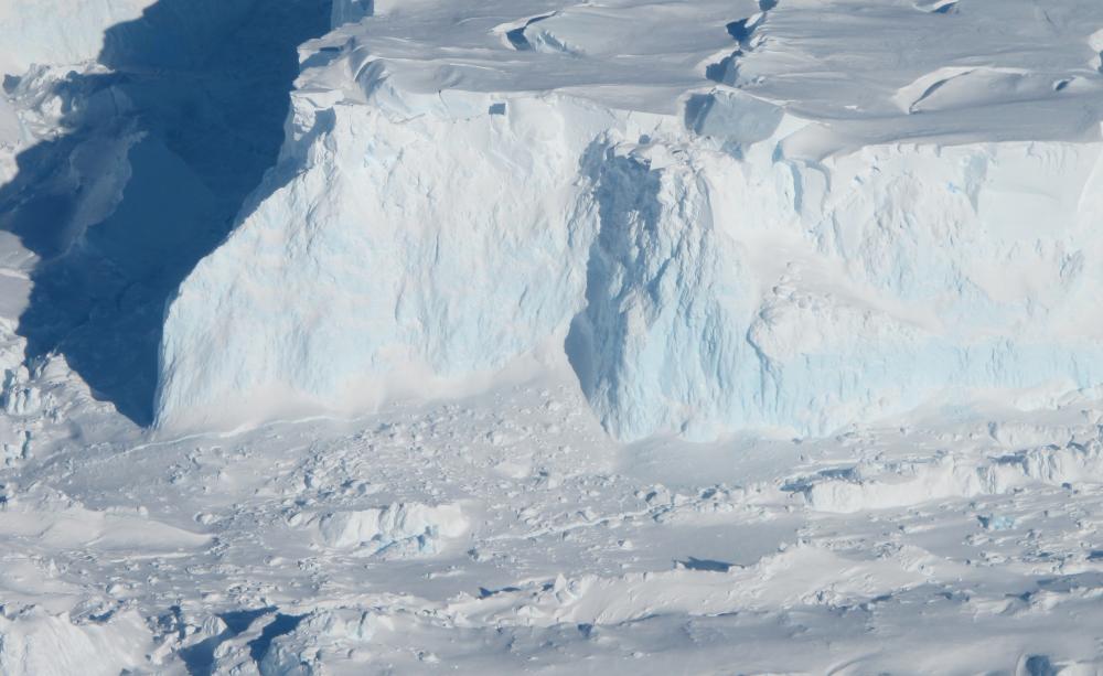 Thwaites glacier