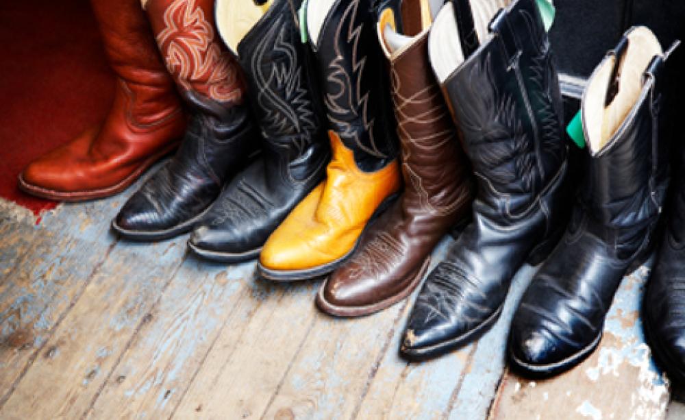 LEATHER BOOTS