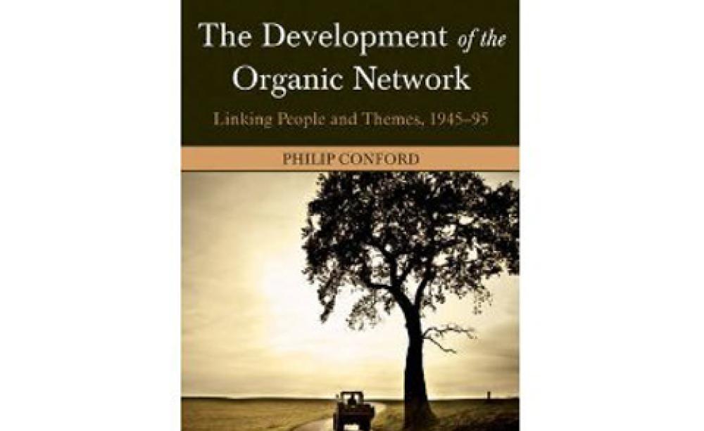 The Development of the Organic Network: Linking People and Themes, 1945-95