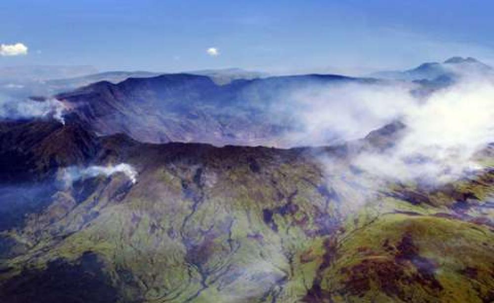 The huge caldera of Mount Tambora, Indonesia - still active today. Photo: Jialiang Gao, CC BY-SA.