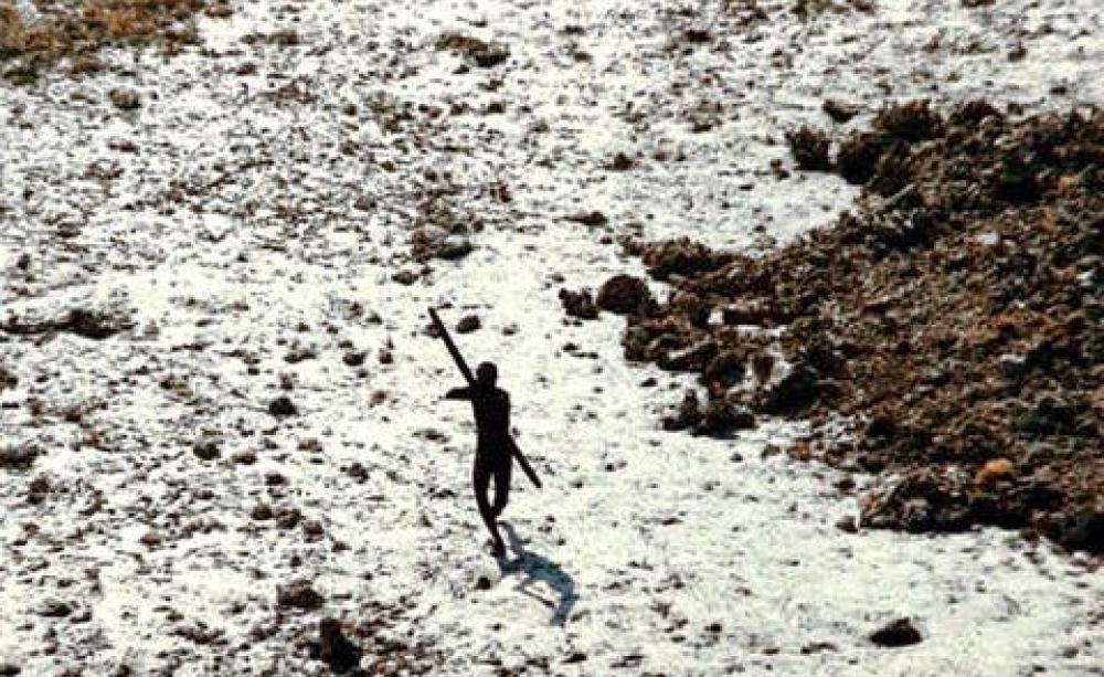 Photo: Indian Coastguard via Survival.