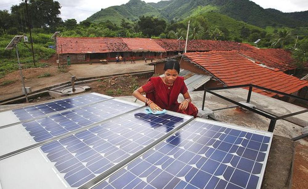 Solar power reaches into the places other electricity will never make it to. Solar panels in Tinginaput, Orissa, a region traversed by power lines where local people have no access to power. Photo: UK Department for International Development via Flickr (C