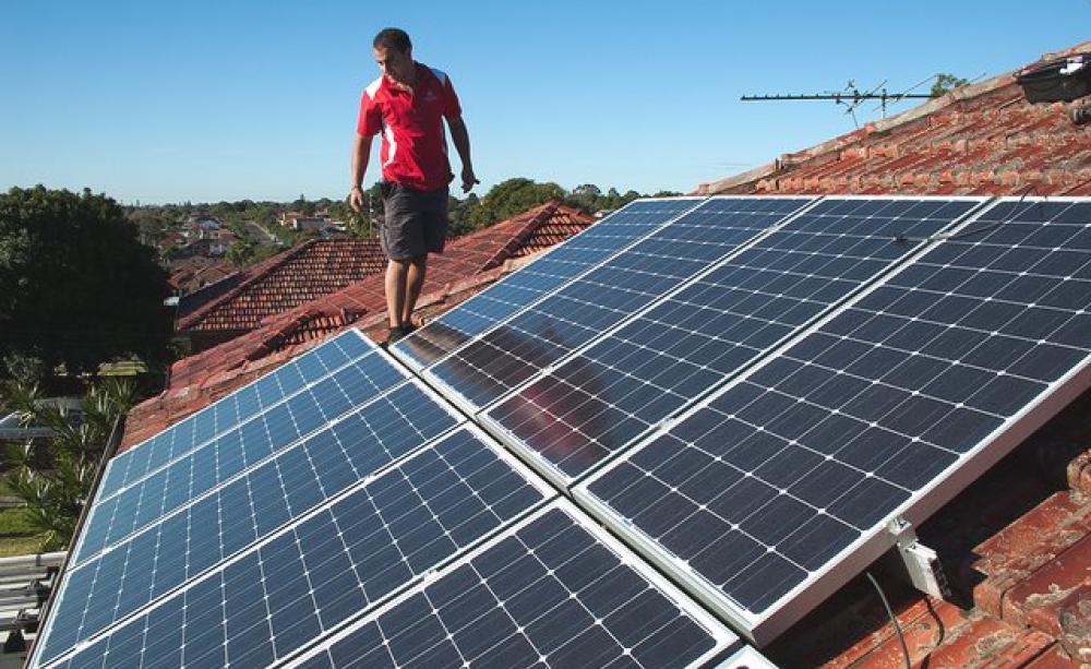 With low cost batteries returns to home owners from solar systems like these will soon get a whole lot better. Photo: Edmund Tse via Flickr.