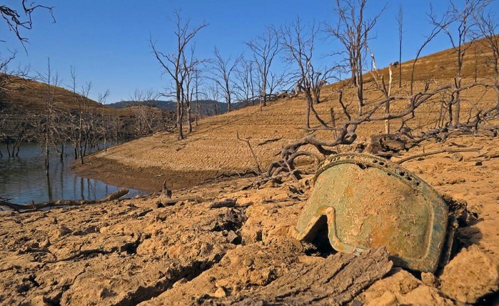 California drought: New Melones Lake, near Calaveras, California, 4th June 2015. Photo: Ben Amstutz via Flickr (CC BY-NC-ND).