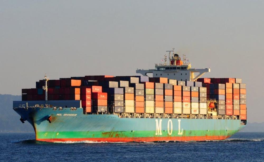 Container ship MOL GRANEUR. Photo: ARTS_fox1fire via Flickr (CC BY-NC-ND).