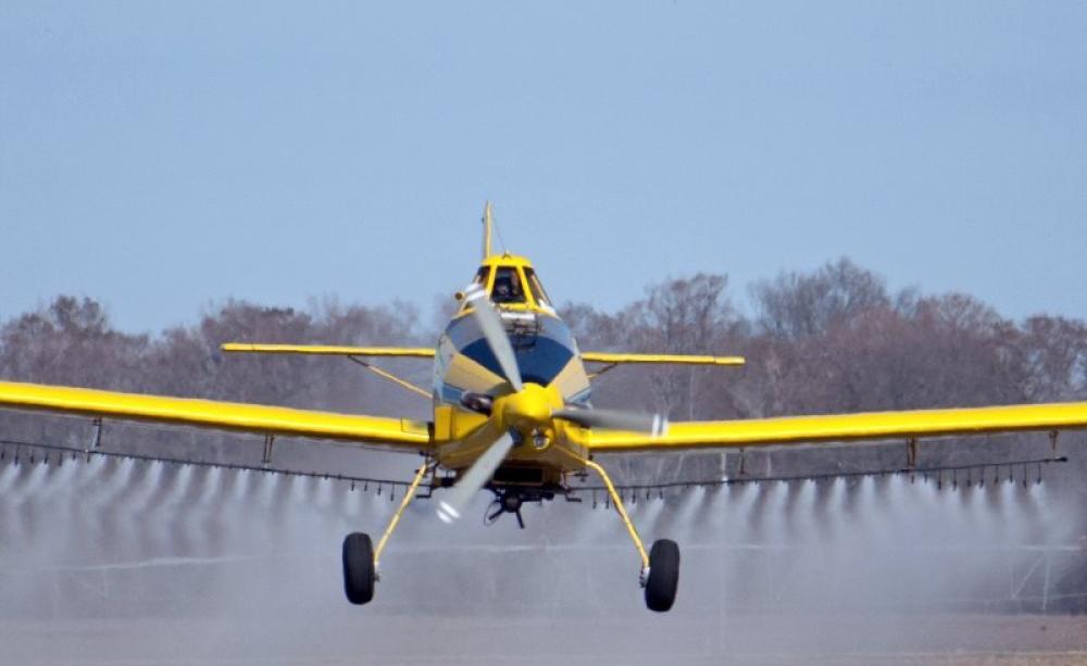 Herbicide spraying in Arkansas, USA. Photo: Kevin Wood via Flickr (CC BY-SA).