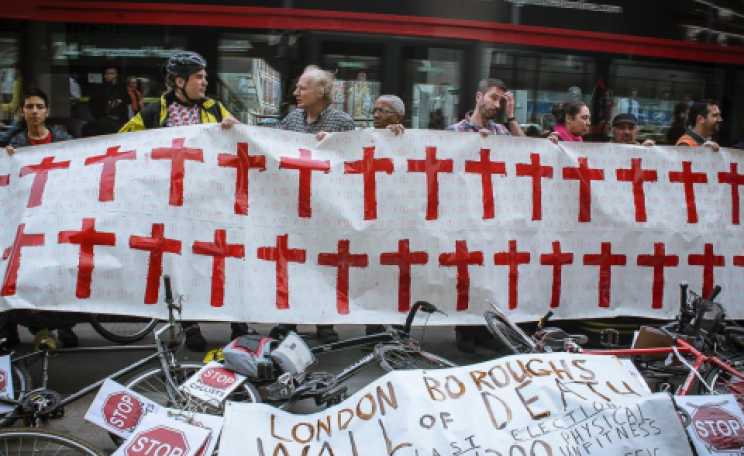 Wall of Death protest, 2nd April 2014. Photo: Stop Killing cyclists.