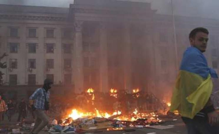 As the massacre takes place inside Odessa's Trade Union House. Photo: via http://ersieesist.livejournal.com/813.html.