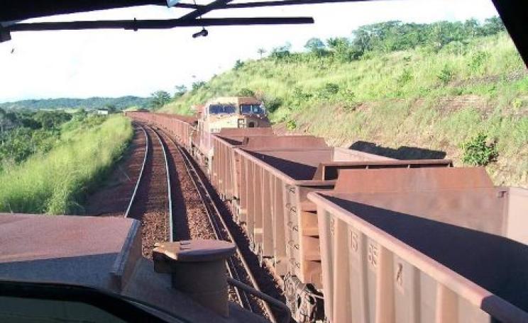 The Carajas railroad, almost 900km long, connects the Grande Carajas iron and manganese mine in the heart of the Amazon to coastal port of San Luis.