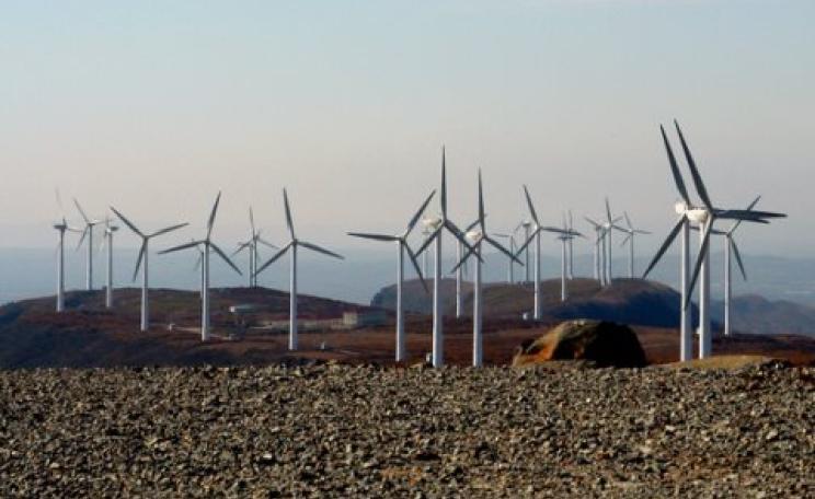 Plenty more of these on the way: Mulan wind farm, 170km NE of Harbin City in Heilongiang, is one of the first wind farms to be built in China. Photo: Land Rover Our Planet via Flickr.com.