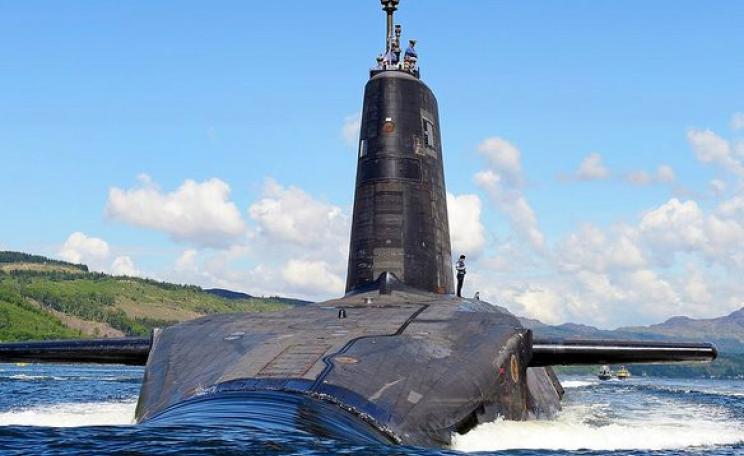 HMS Victorious on the Clyde. Photo: Photo: Will Haigh for UK Ministry of Defence via Flickr (CC BY-SA 2.0).