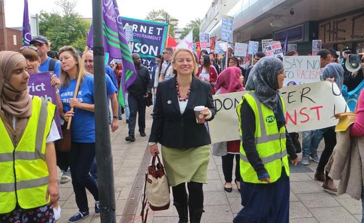 Green Party Leader Natalie Bennett on a 'Stand up to UKIP' demonstration in Doncaster, 27th September 2014. Photo: Steve Eason via Flickr (CC BY-NC-SA 2.0).
