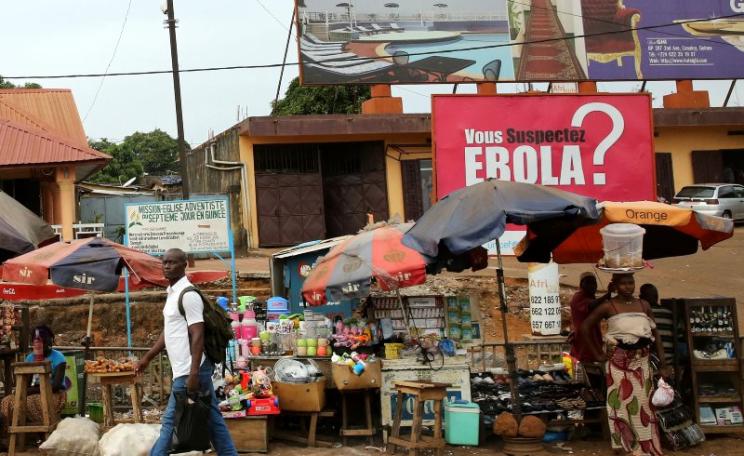 Daily life in Conakry, Guinea on 3rd December 2014. Photo: Dominic Chavez / World Bank via Flickr (CC BY-NC-ND).