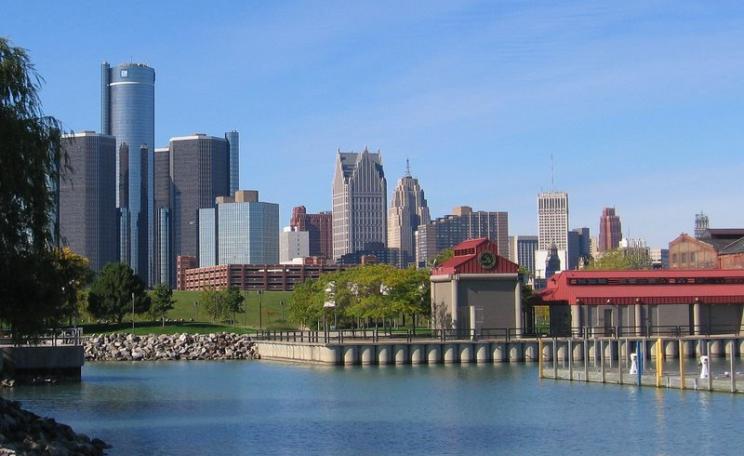 Detroit rises above the water ... but access to it is strictly rationed by ability to pay. Photo: Unique Day Tours in over 100 cities via Flickr (CC BY-NC-SA).