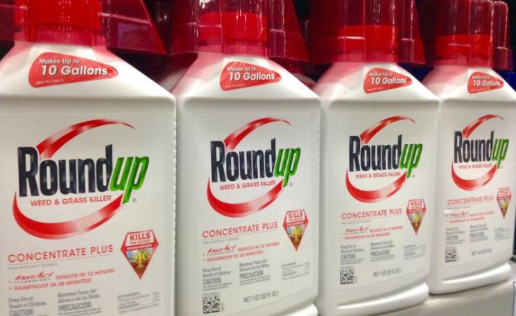 Roundup by Monsanto, photographed in February 2015 by Mike Mozart of TheToyChannel and JeepersMedia. Via Flickr (CC BY).