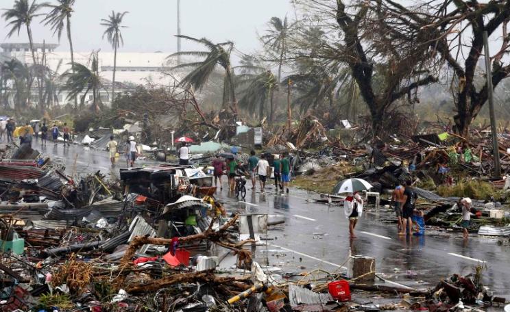 What's to compromise over? The aftermath of Typoon Haiyan / Yolanda in Tacloban city in central Philippines, 10th November 2013. Photo: Mans Unides via Flickr (CC BY-NC-ND).