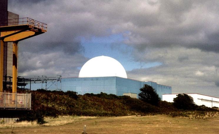 Among the 28 EDF nuclear power stations at risk: Sizewell B in Suffolk, England. Photo: Simon James via Flickr (CC BY-SA).
